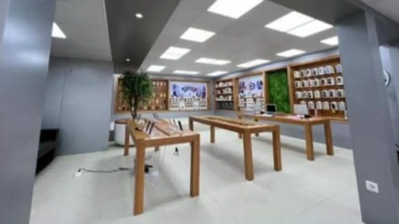 Localisation de la boutique Apple Store 237 à Texaco Omnisport, en face d’Air France, Yaoundé, Cameroun